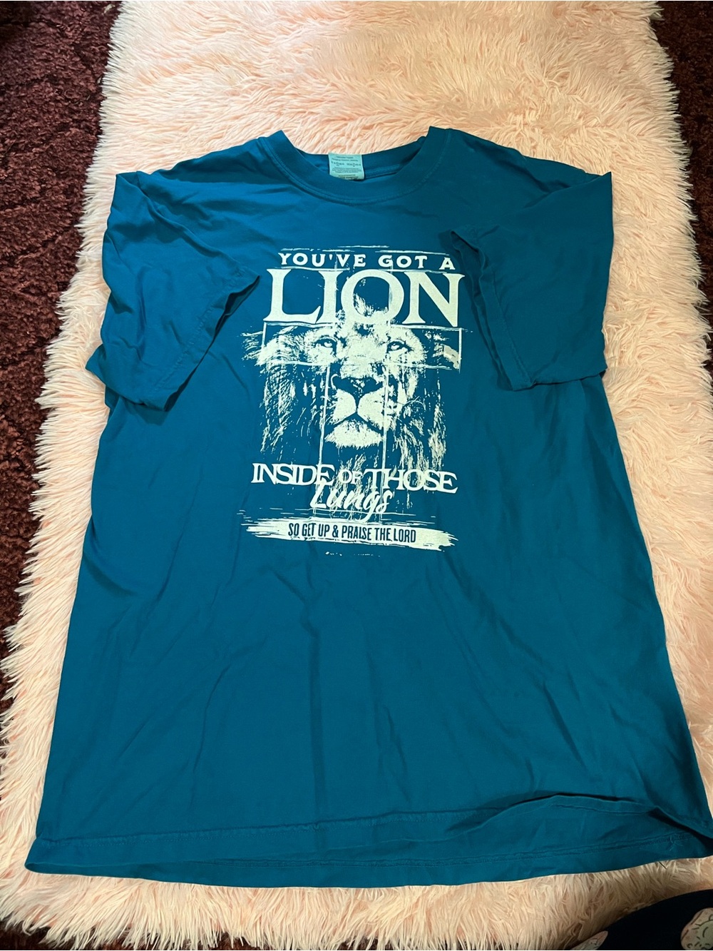 Comfort Colors Teal Graphic Lion T-Shirt